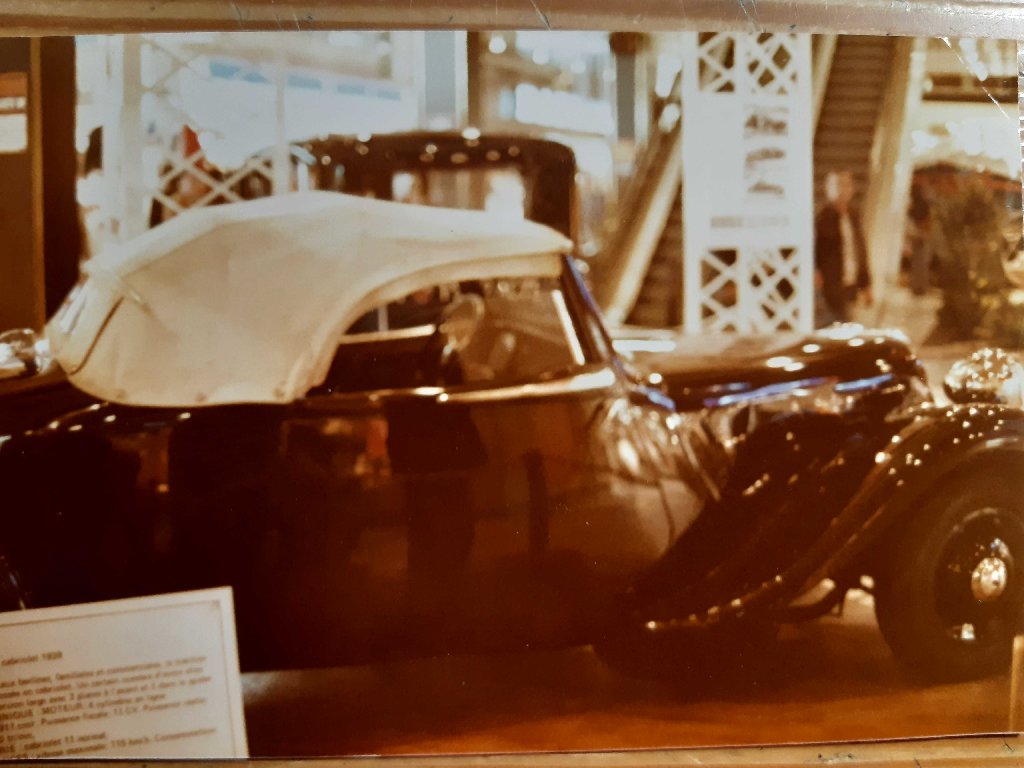 Vélizy 1976. 11 Cabrio 1938.Ter.jpg