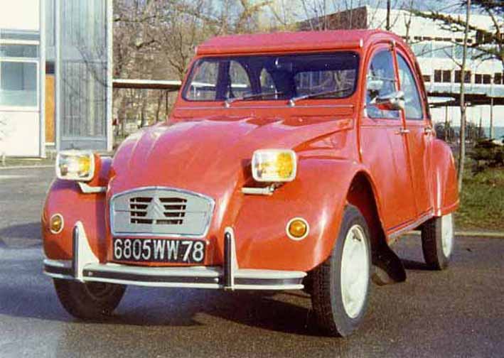 2CV6_Rouge.jpg