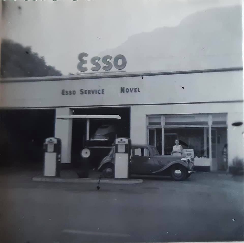 Esso .jpg