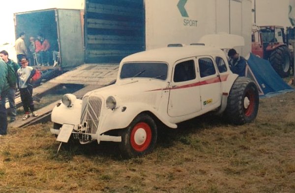 trac_pulling.jpg