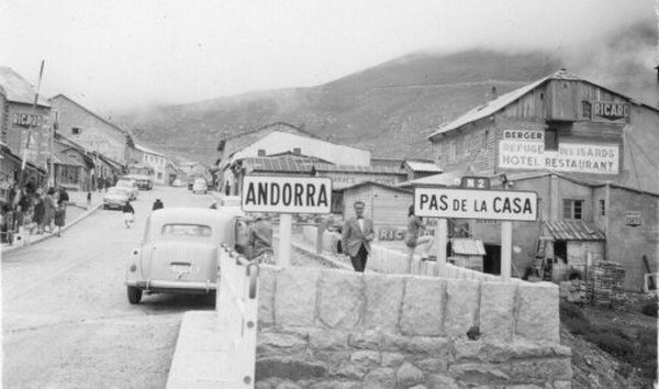 1958-Andorre_6m.jpg
