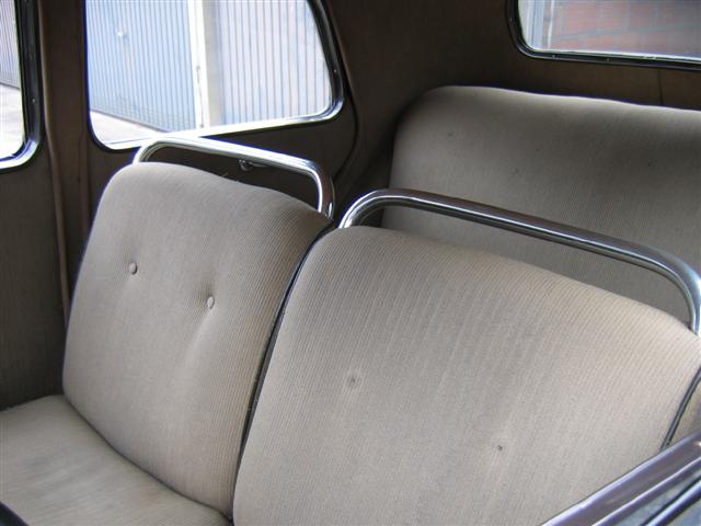 Traction 11 BL 37 008 (Small).jpg