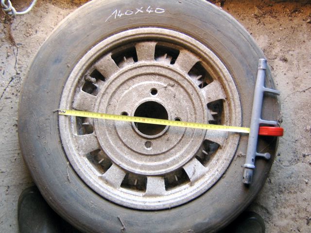 Jante pilote alu 140x40[1].jpg