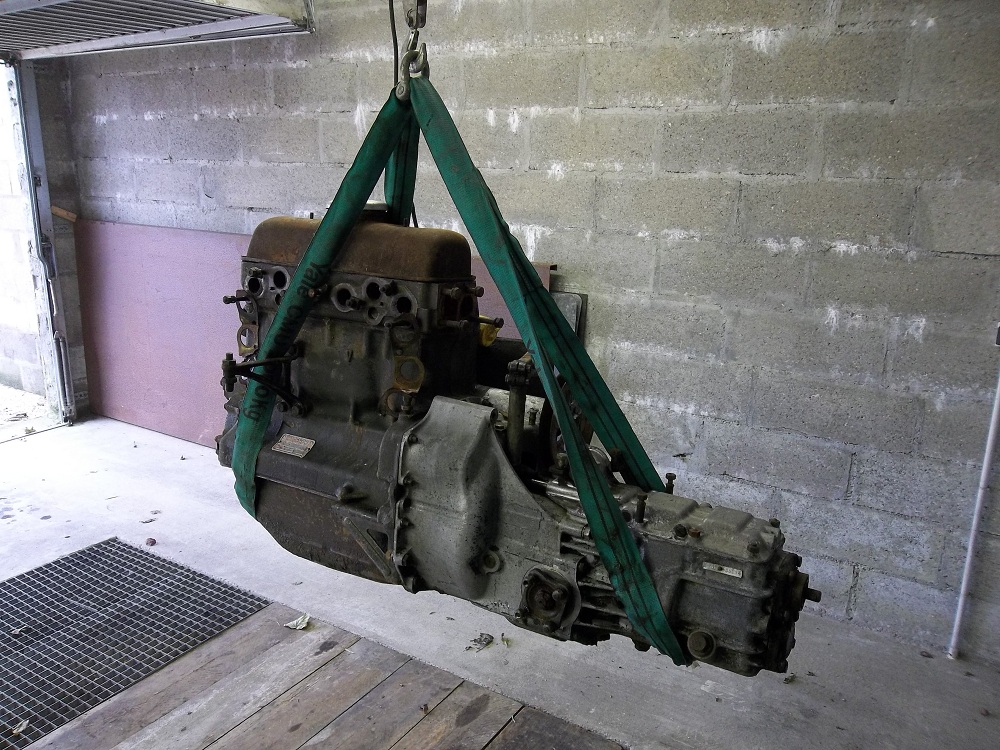 bloc moteur boite.JPG