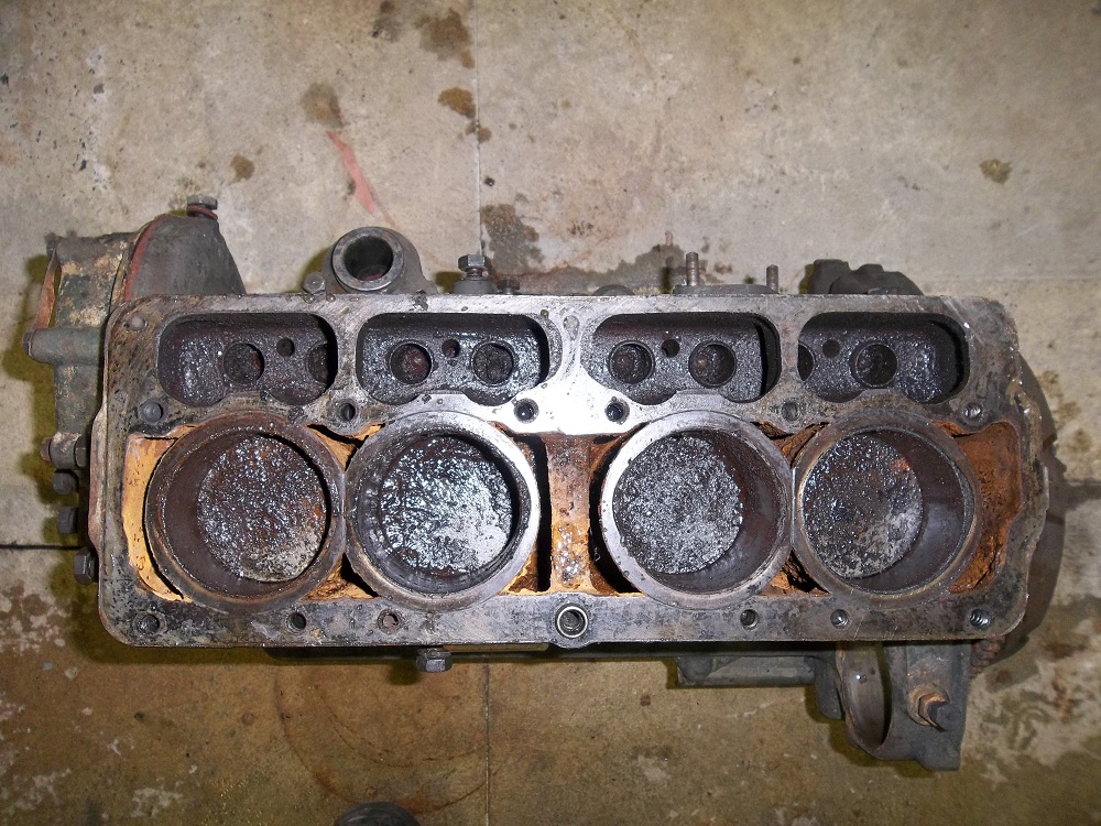 vue chemises pistons.JPG