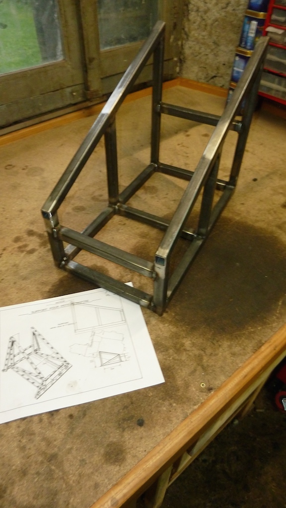 enginestand.jpg