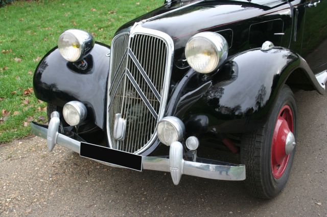 Cab 11B 1937 #2.jpg